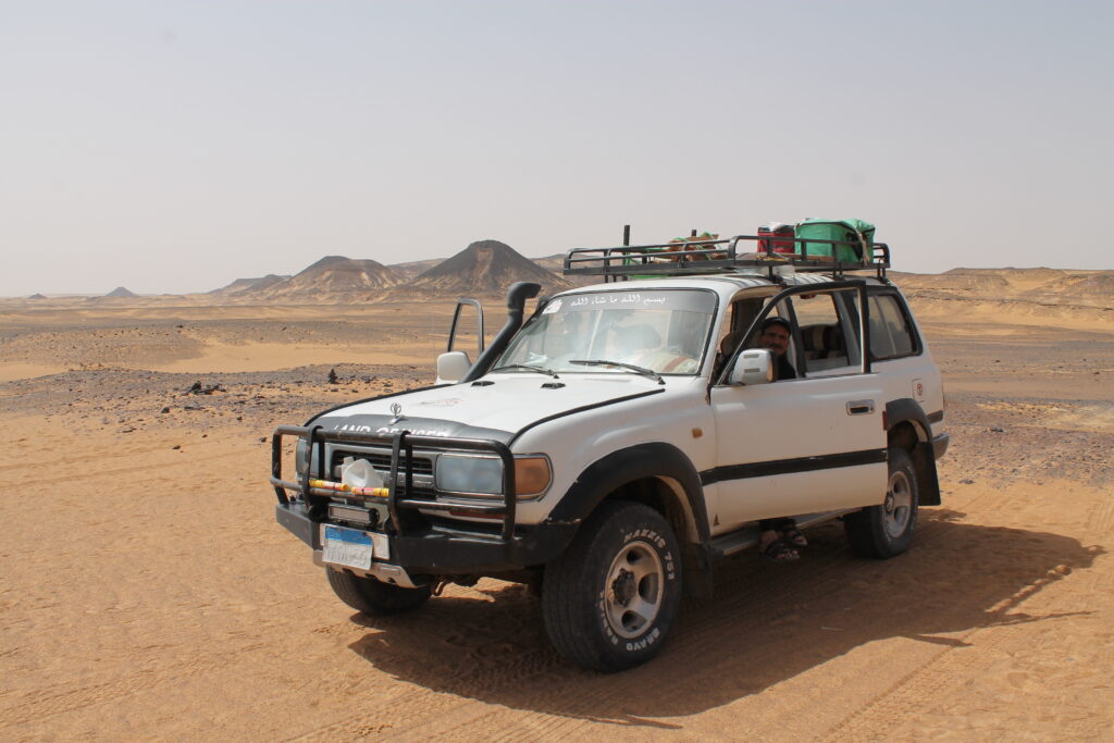 Experience the Unseen: Egypt’s White Desert Camping – An Adventure Like No Other by Danika Smith #egypt #camping #whitedesert