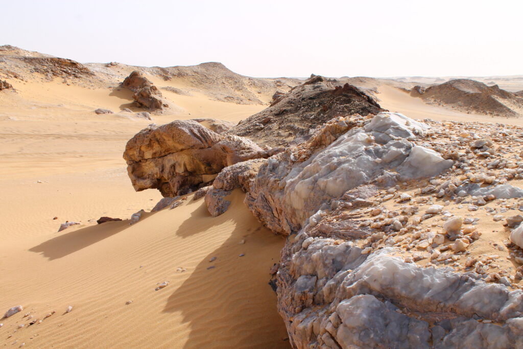 Experience the Unseen: Egypt’s White Desert Camping – An Adventure Like No Other by Danika Smith #egypt #camping #whitedesert